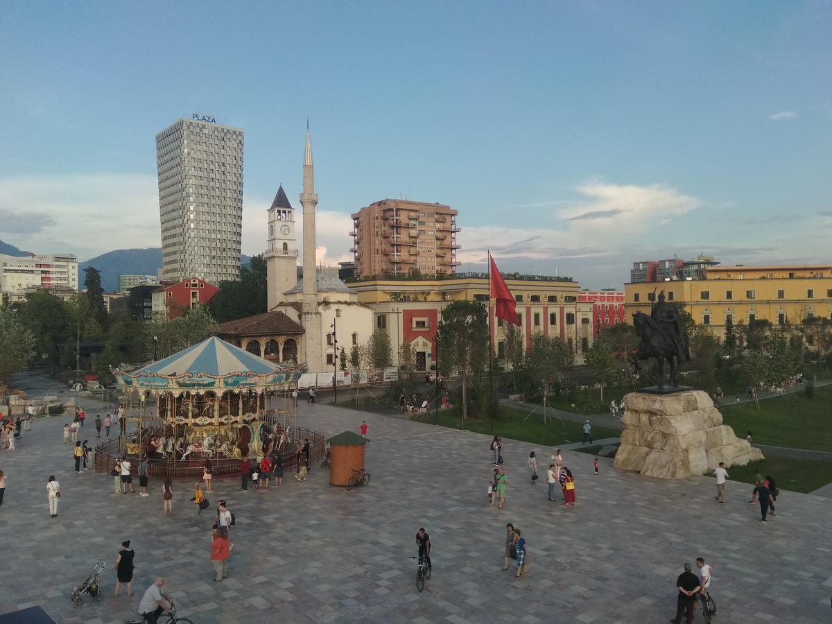 Appartement Tirana City Center Extérieur photo